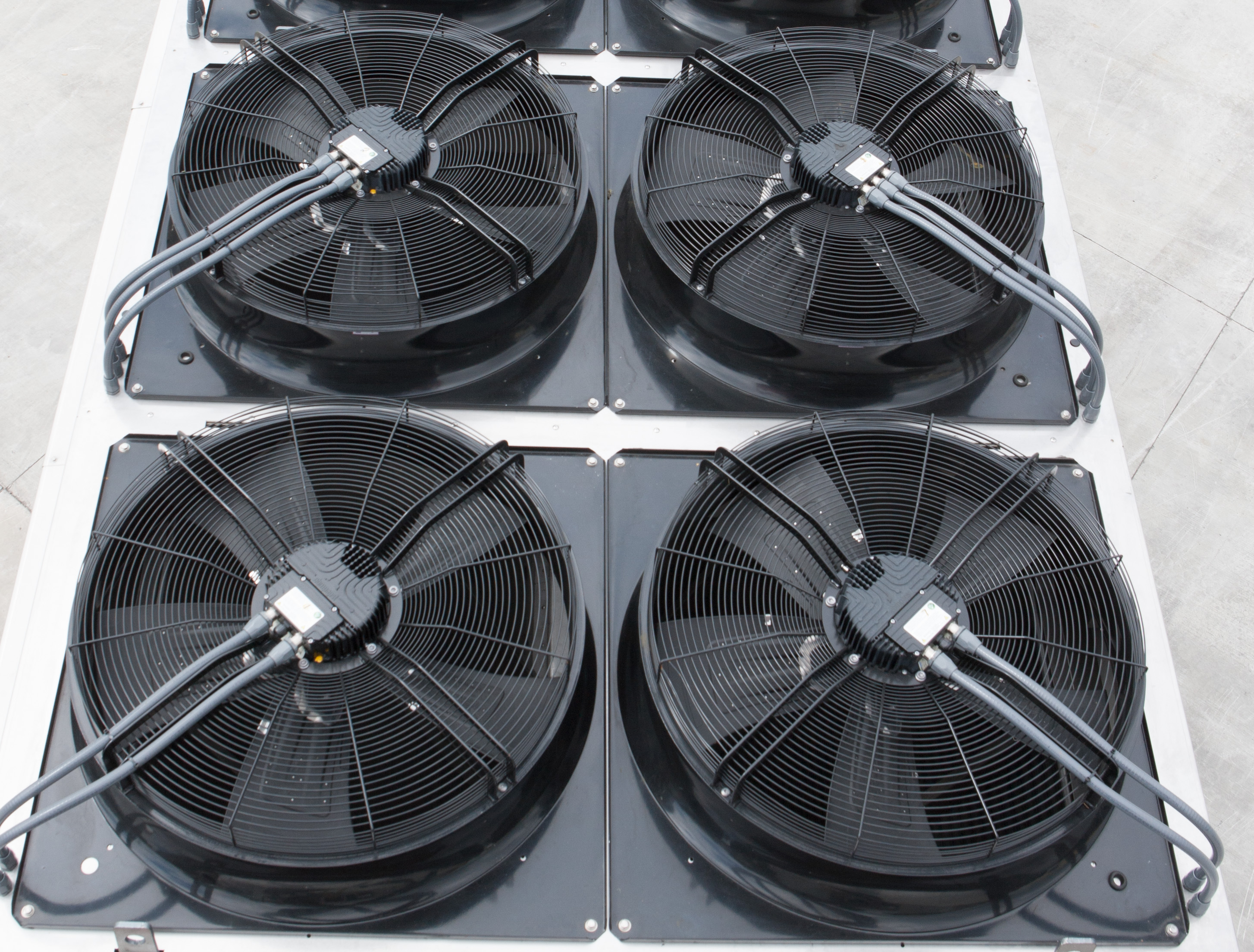 ecoAir Series VConfiguration Industrial Air Cooled Condenser EVAPCO